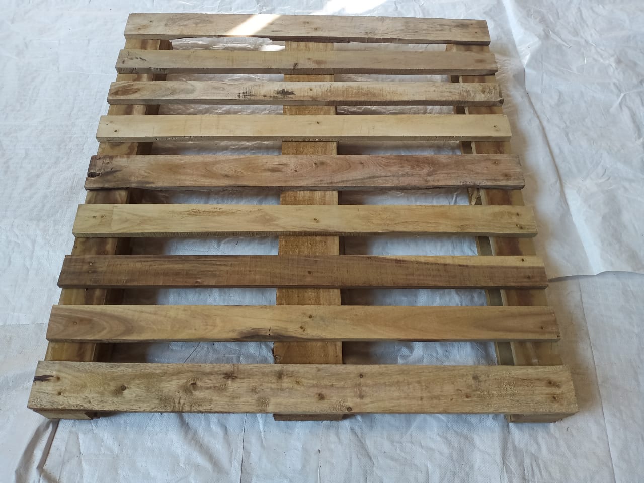 Hardwood Wooden Pallet